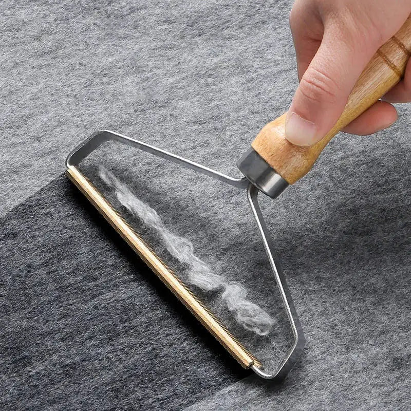 Portable Lint Remover Pet Hair Remover Brush Manual Lint Roller Sofa Clothes Cleaning Lint Brush Fuzz Fabric Shaver Brush Tool - LeeHT