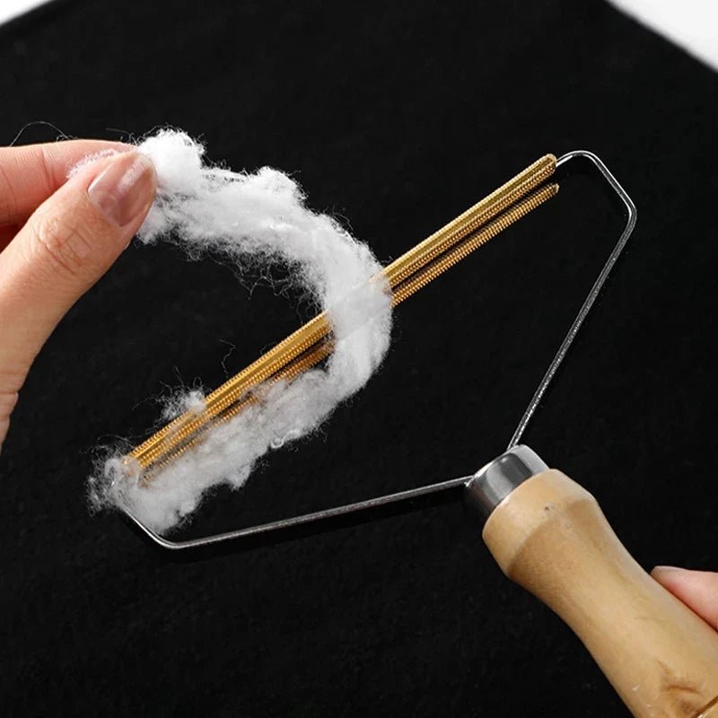 Portable Lint Remover Pet Hair Remover Brush Manual Lint Roller Sofa Clothes Cleaning Lint Brush Fuzz Fabric Shaver Brush Tool - LeeHT