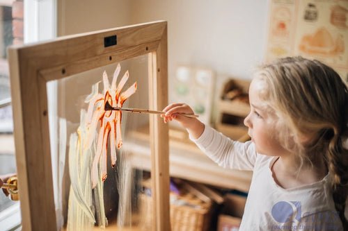 QToys Australia (USA) Toddler Perspex Easel - LeeHT