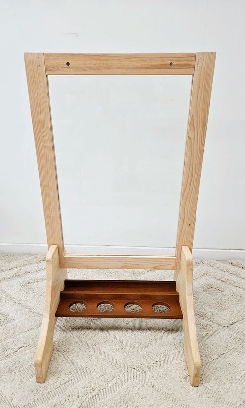 QToys Australia (USA) Toddler Perspex Easel - LeeHT
