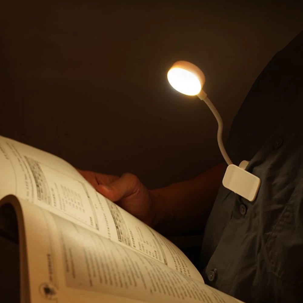 Runtowo LED Clip On Book Light Portable Reading Light Battery Powered 3 Color Eye Protection Stepless Dimmable Mini Desk Lamp - LeeHT
