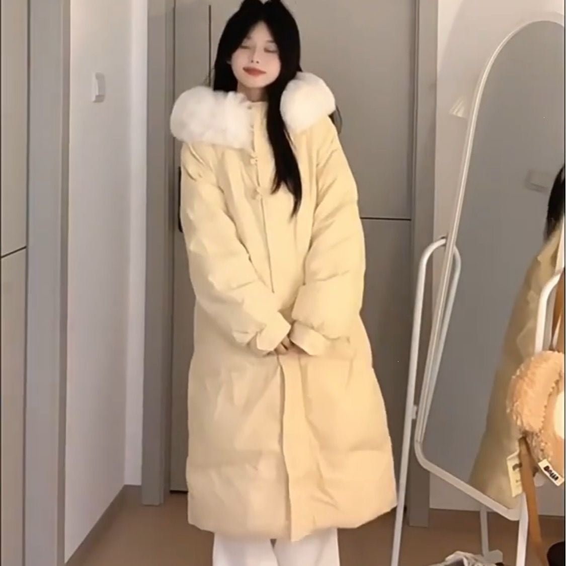 Women's Long Puffer Coat with Large Fur Collar - Winter Fashion Quilted Jacket - LeeHT